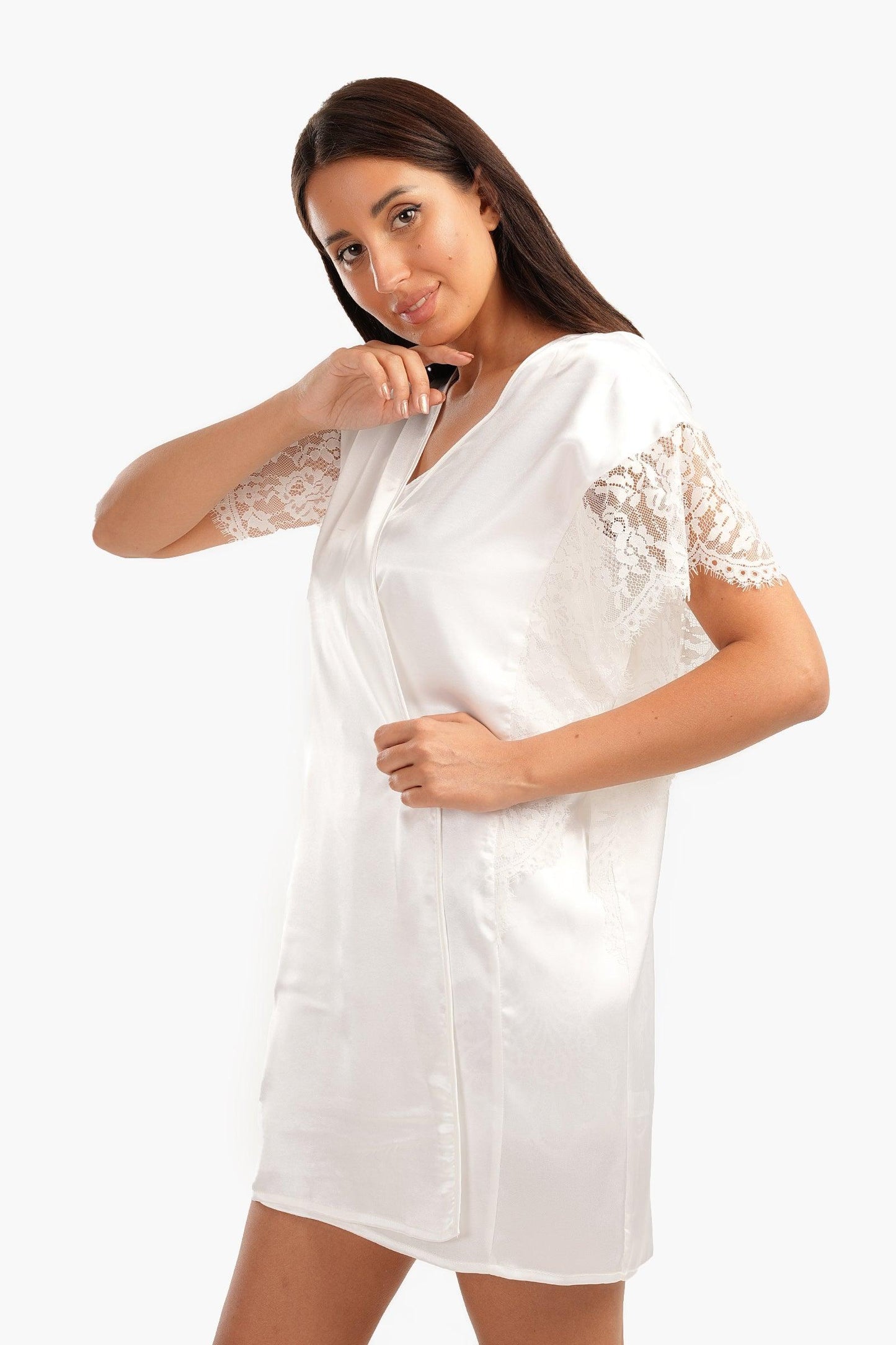 Carina Robe with Lace Short Sleeves