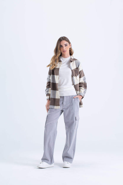 قميص بياقة دائرية