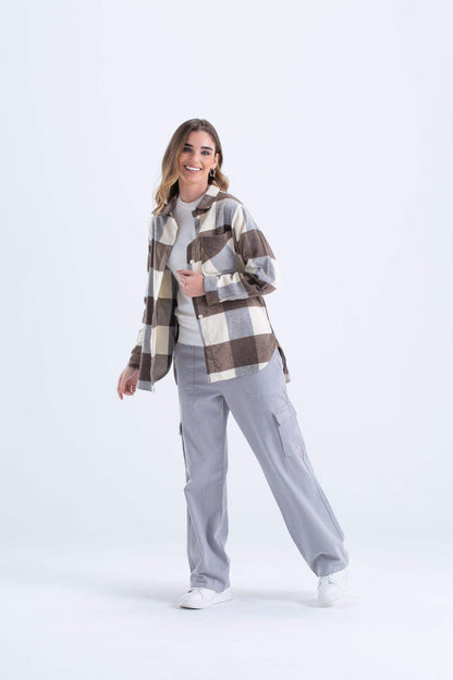 قميص بياقة دائرية