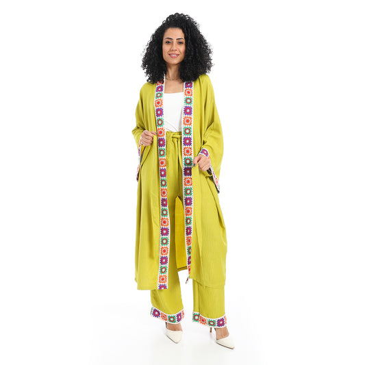 Embroidery kimono suit