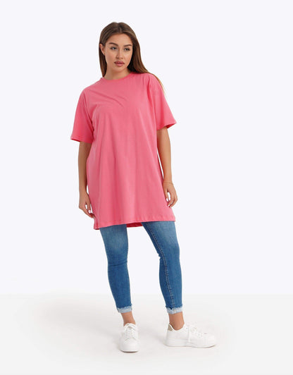 تي شيرت بأكمام قصيرة