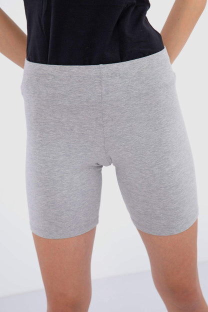 بنطال ضيق قصير من القطن بقصّة Slim Fit