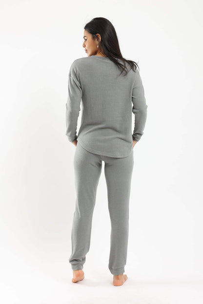 طقم بيجامة سنوبي سادة