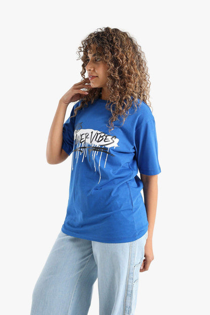 تي شيرت مطبوع عليه أجواء الصيف