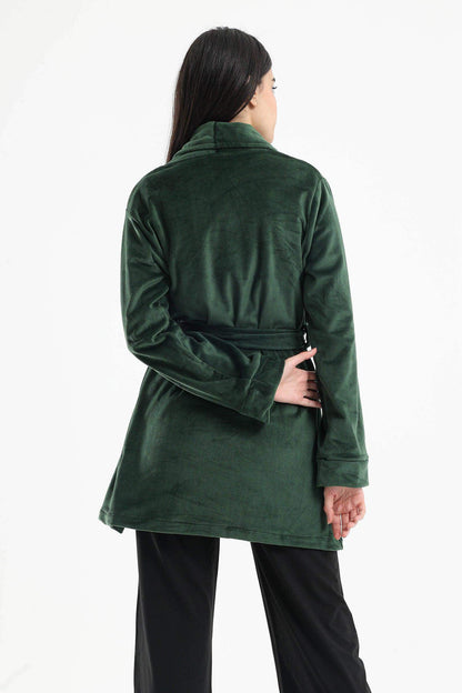 رداء مخملي بأكمام طويلة