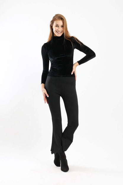 بلوزة مخملية منفوخة الكتف