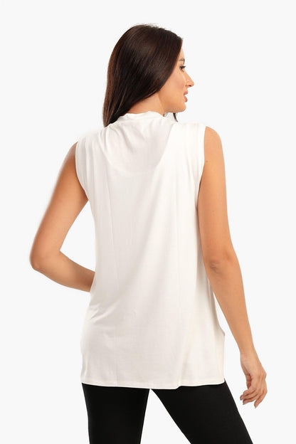 بلوزة فيسكوز بيضاء اللون بقصّة عادية
