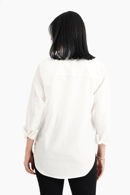 قميص فيسكوز مع فتحة من قماش الدنيم