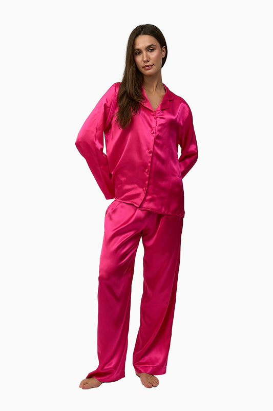 طقم بيجامة ساتان فوشيا